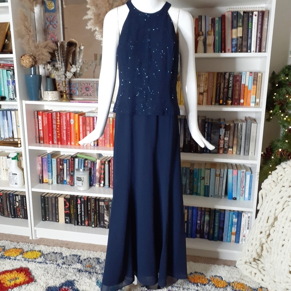 NEW Karen Miller Blue Embroidered Bodice Long Dress P366